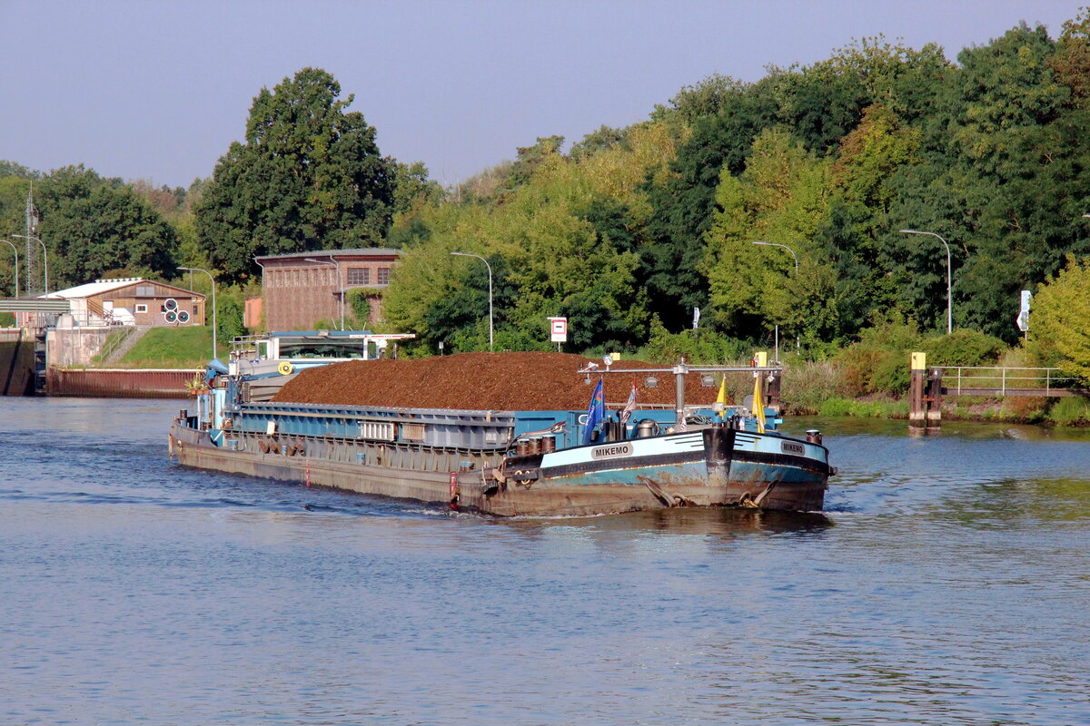 GMS  MIKEMO  (06000956 , 81 x 8,20m) nach dem Verlassen der Schleuse Wusterwitz im  ELBE-HAVEL-KANAL  auf der Fahrt nach Berlin.