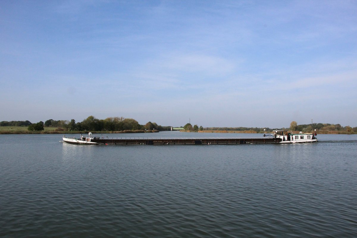 GMS Poseidon (04003450 , 67 x 7,2m) am 23.10.2019 im Mittellandkanal Höhe Edesbüttel / Abzweig Elbe-Seitenkanal auf Talfahrt.