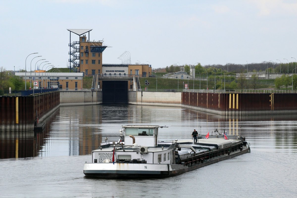 GMS Reinmar (02315707 , 80 x 8,20m) am 28.04.2017 im Rothenseer Verbindungskanal mit Kurs Schleuse Rothensee / Mittellandkanal.