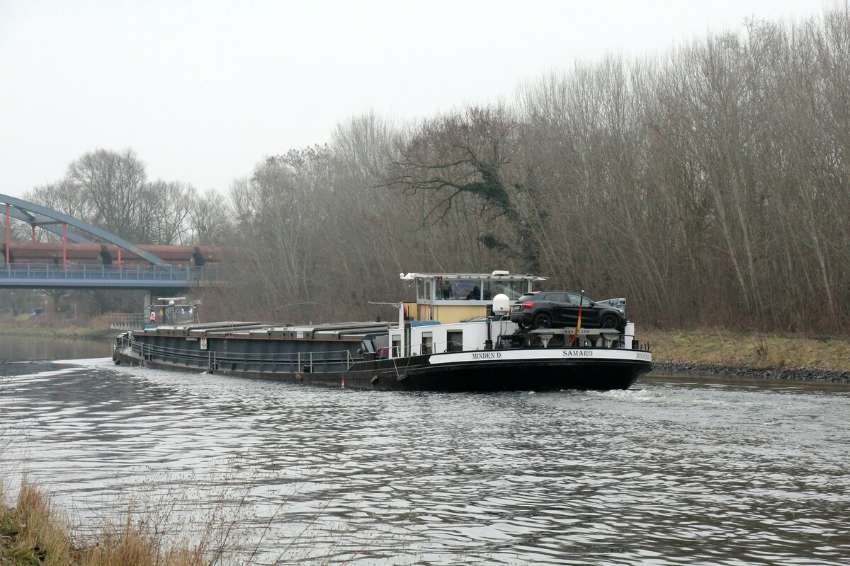 GMS  SAMARO  (04601590 , 80 x 9,50m) am 11.01.2021 im Sacrow-Paretzer-Kanal /  UNTERE HAVEL-WASSERSTRASSE  Höhe Marquardt / km 26 zu Berg nach Berlin.