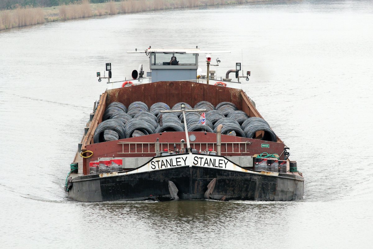 GMS Stanley (02329487 , 80 x 9,50m) am 05.04.2016 im Elbe-Havel-Kanal zw. Schleuse Wusterwitz und Genthin. Das GMS hatte Stahldraht geladen.