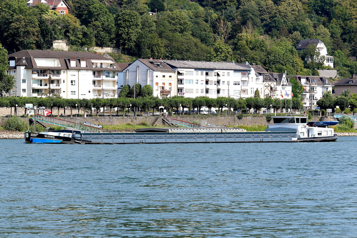 GMS SUENO, ENI 02315216, Werkendam/NL, Bj. 1962. Am 22.07.2020 auf Talfahrt auf dem Rhein bei Königswinter.