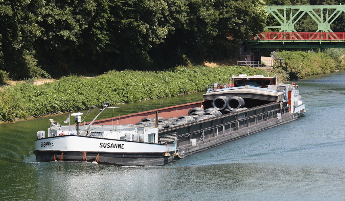 GMS SUSANNE (ENI:04601900) L.82 m B.8,20 m T 1139 Baujahr 1936 Flagge Deutschland auf dem RHK zu Tal am 23.06.2022 in Datteln.