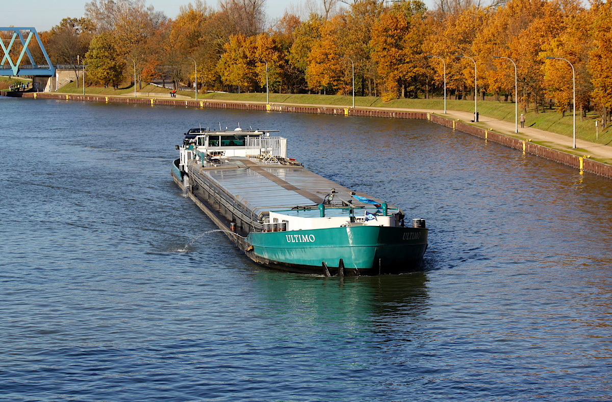 GMS ULTIMO (ENI:02006131) L.78,99m B.8,20m T 1066 Flagge Niederlande am 18.11.2020 auf dem WDK zu Berg in Datteln.