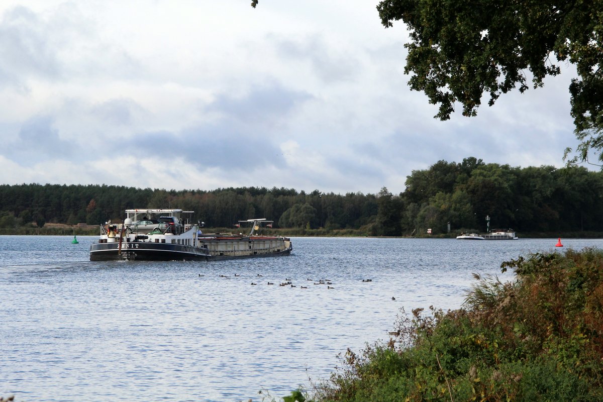 GMS Zenit , 04804810 , 85 x 9,50m , am 05.10.2016 im Schlänitzsee / UHW zu Tal Richtung Westen.