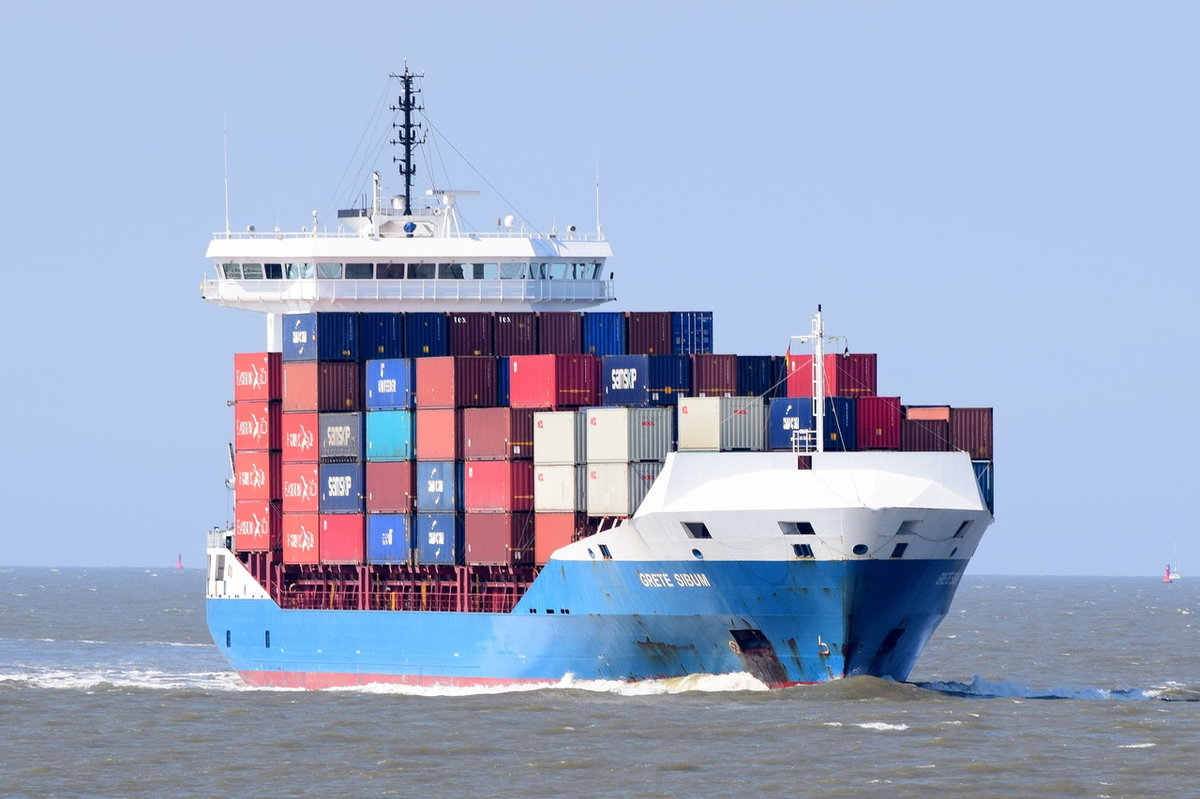 GRETE SIBUM , Feederschiff , IMO 9398773 , Baujahr 2008 , 1036 TEU , 151.7 × 23.4m , 20.05.2017  Cuxhaven