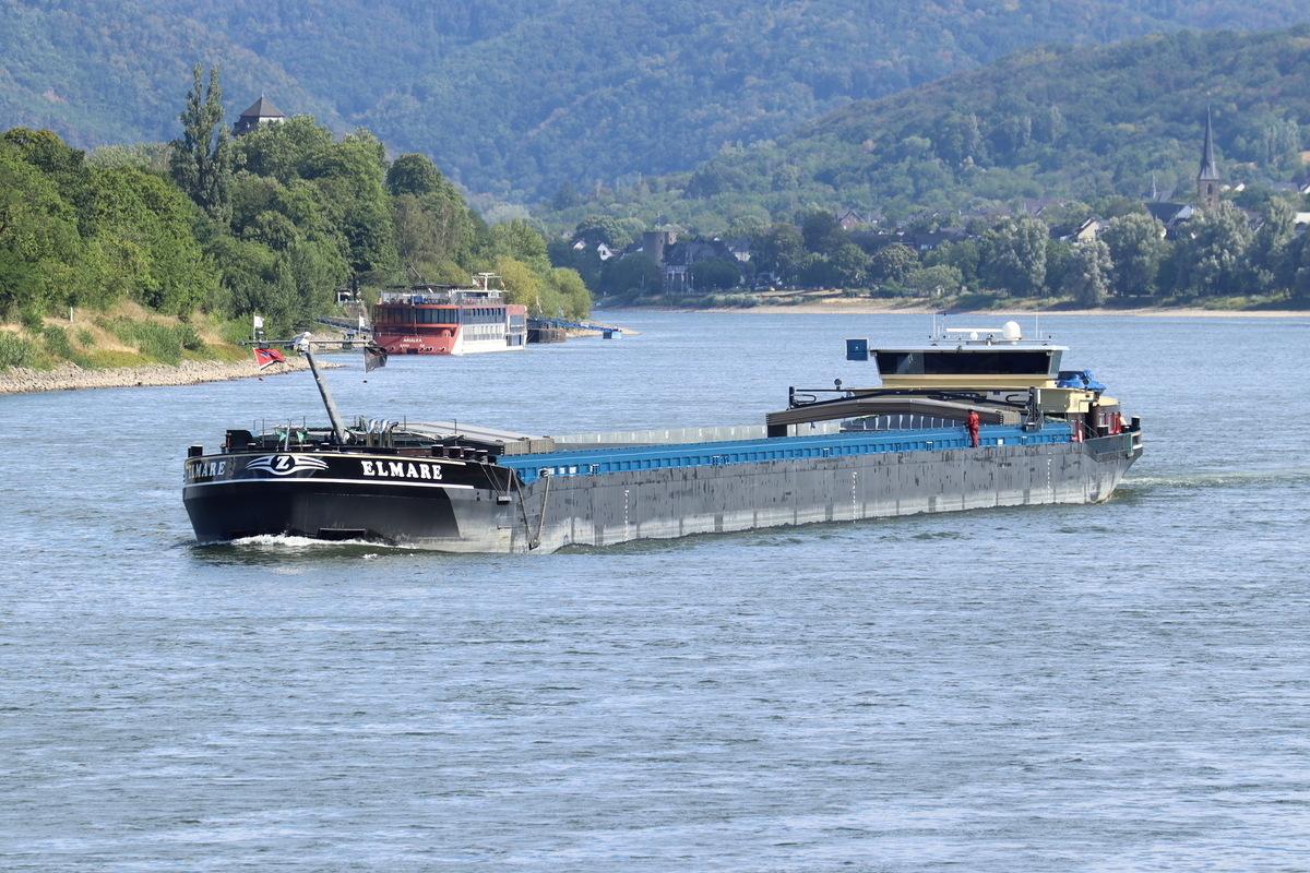 G�termotorschiff ELMARE ENI 02332457 Rheinabw�rts bei Stolzenfels/Koblenz 21.7.2026