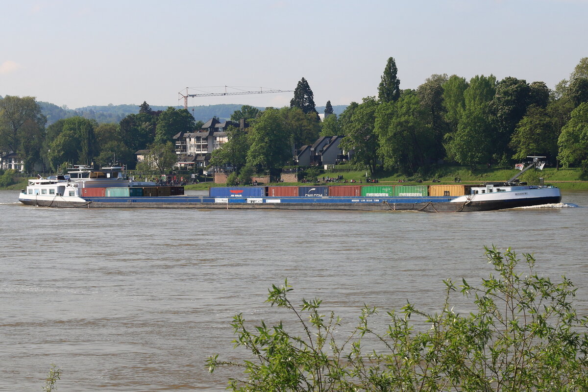 Gütermotorschiff MISSOURI, ENI: 02325225, Flagge: Belgien, rheinabwärts bei Königswinter am 14.05.2023.