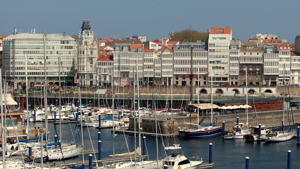 Hafen von La Coruna am 18.04.2014.