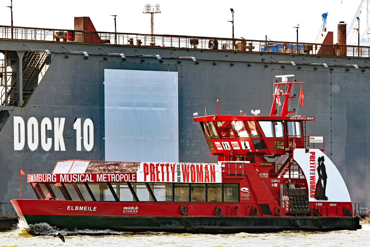 Hafenfähre ELBMEILE (ENI 04803440) am 26.05.2020 im Hafen von Hamburg