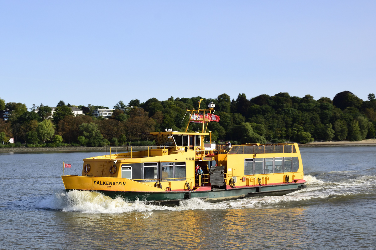 Hafenfähre FALKENSTEIN bei Finkenwerder am 17.09.2020