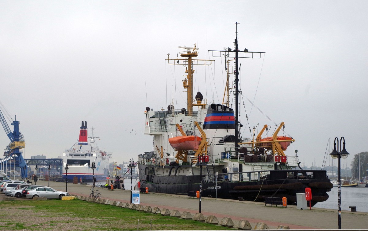 Hafenszene Stadthafen Rostock am 18.10.14. 