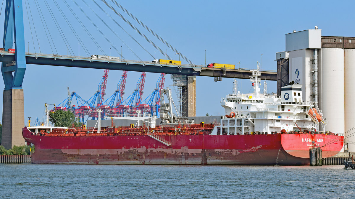 HAFNIA ANE - IMO 9709776 - am 3.9.2018 im Hafen von Hamburg