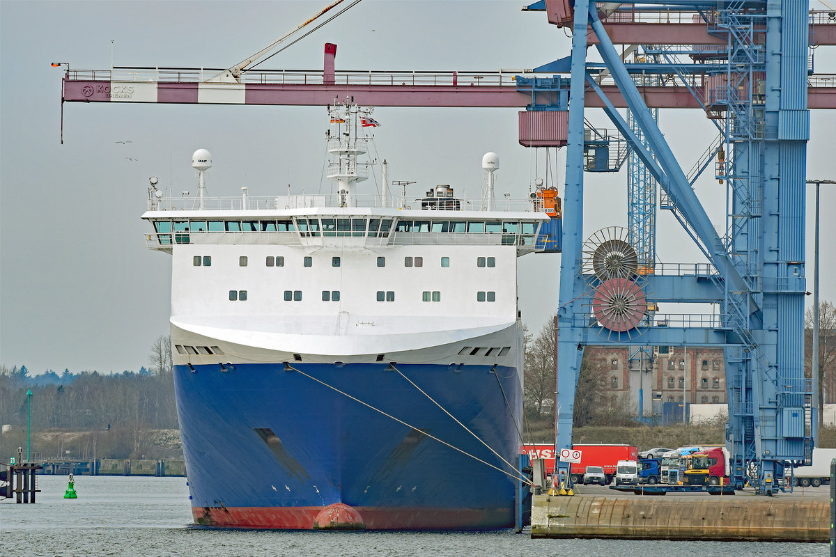 HAFNIA SEA (IMO 9357602) am 11.1.2020 im Hafen von Lübeck