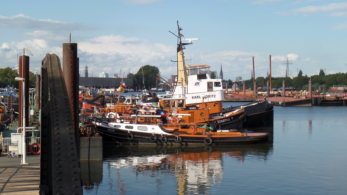 Hamburg am 24.8.2018:  Liegeplätze der Firma Schleppkontor Meyrose im Travehafen /