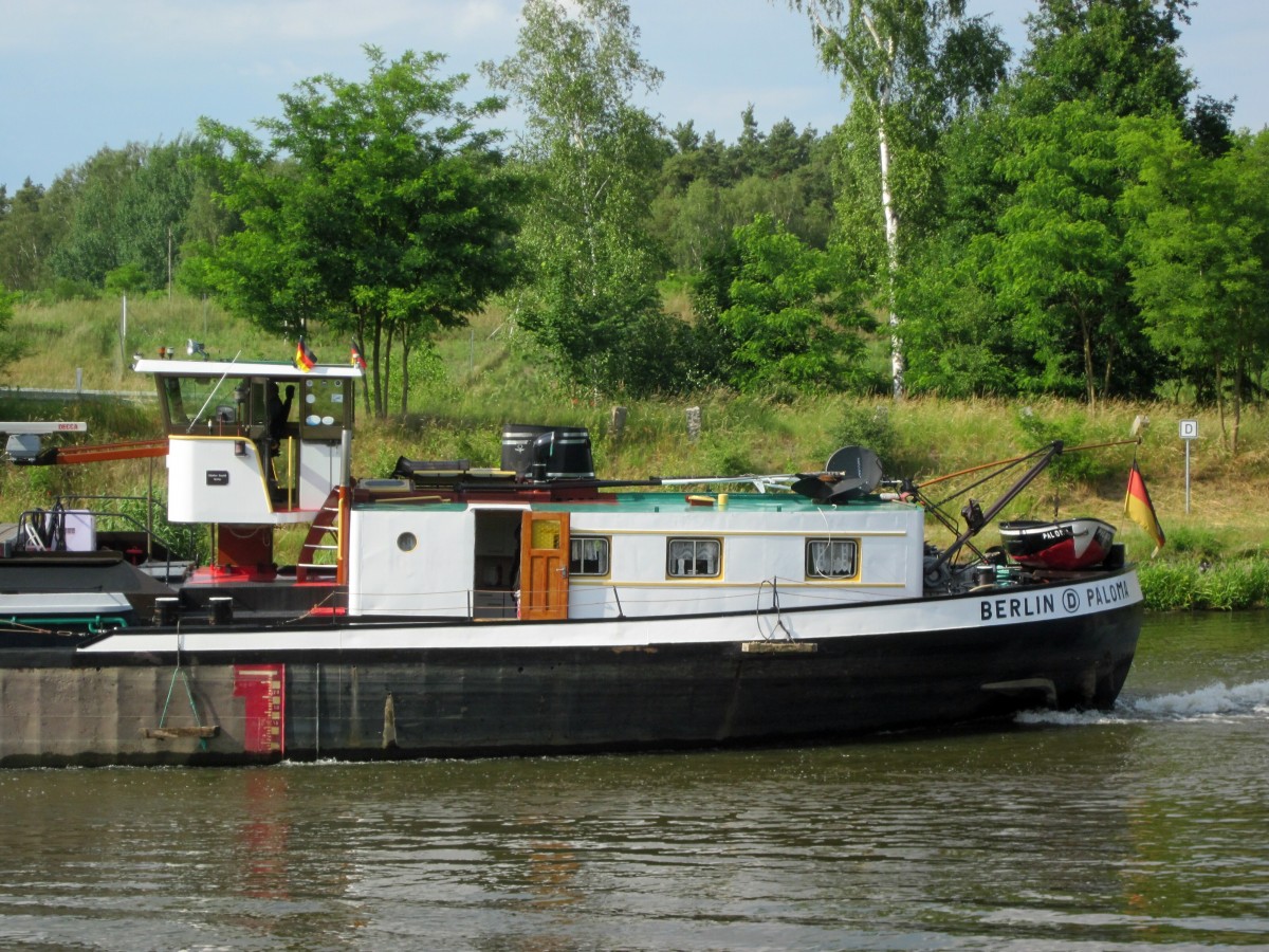 Heck / Steuerstand / Wohnbereich des GMS Paloma (04403720) am 17.06.2014 im EHK b. Kader Schleuse. 