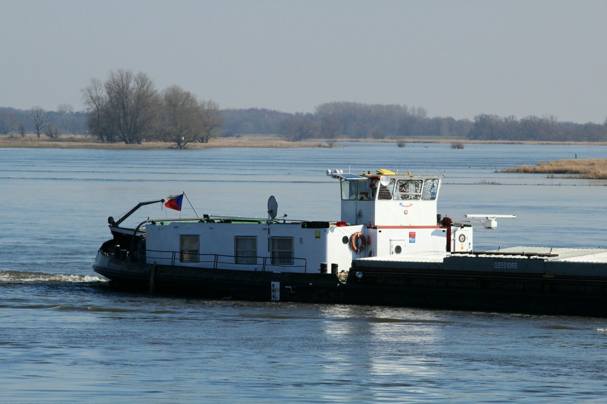 Heck des GMS Labe 3 (09551066) am 17.03.2016 auf Elbe-Talfahrt am 17.03.2016 bei Gnevsdorf.