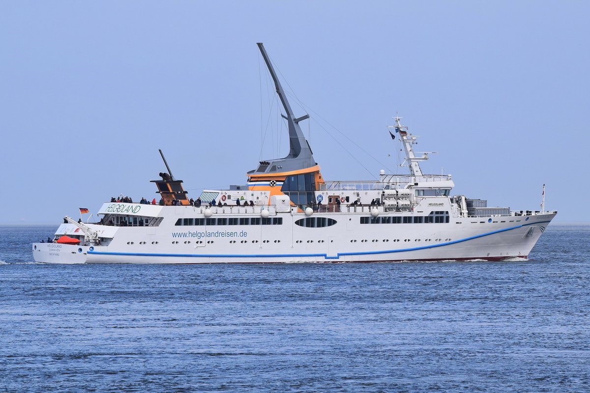 HELGOLAND , Passenger Ship , IMO 9714862 , Baujahr 2015 , 82.57 × 12.85m , 05.04.2018 Alte Liebe Cuxhaven
