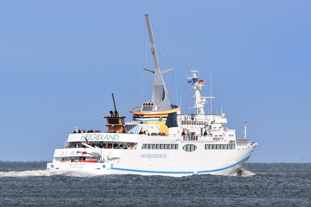 HELGOLAND , Passenger/Cargo Ship , IMO 9714862 , Baujahr 2015 , 82.57 × 12.85m , 14.09.2017 Cuxhaven
