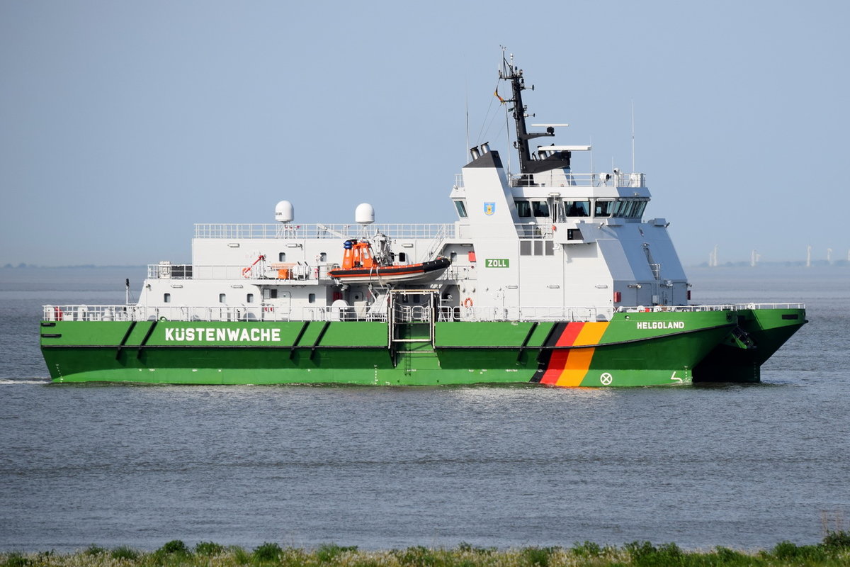 HELGOLAND , Zollboot , IMO 9500364 , Baujahr 2009 , 49.4 × 20m , 17.05.2017  Cuxhaven