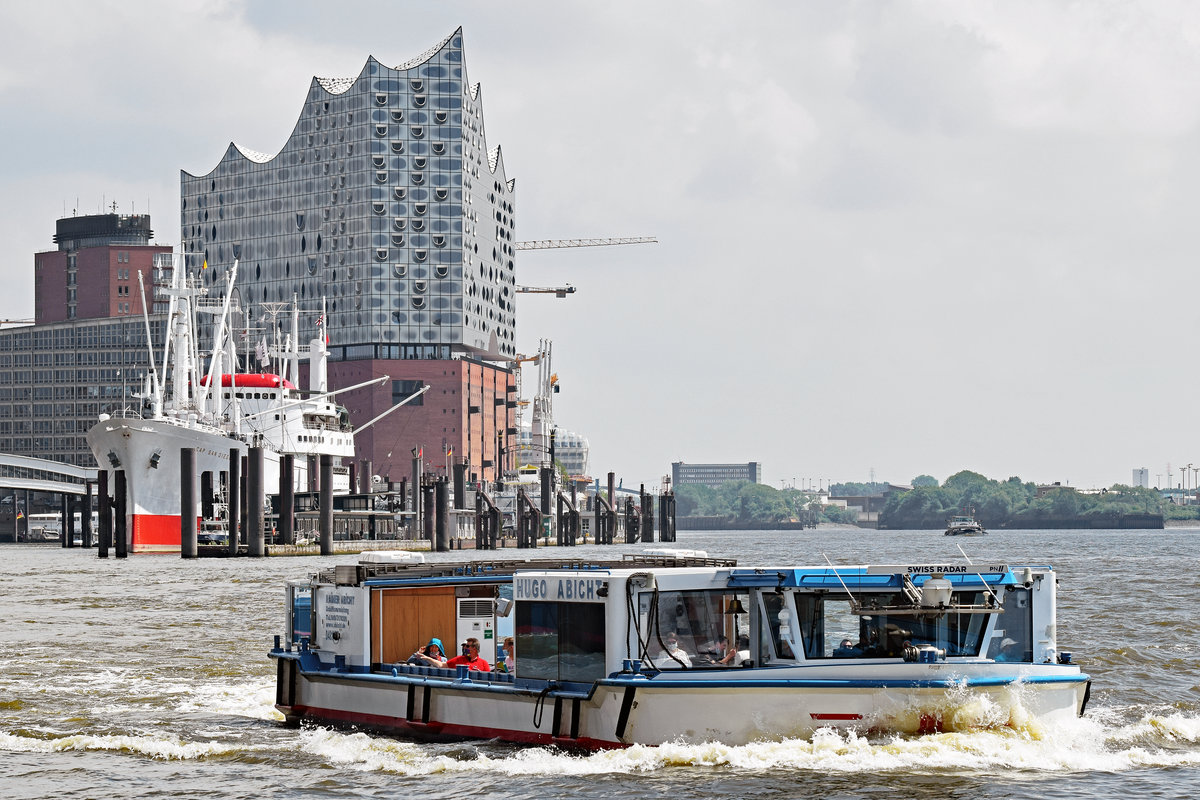 HUGO ABICHT (ENI 04811100) am 26.05.2020 im Hafen von Hamburg.Reederei Rainer Abicht.