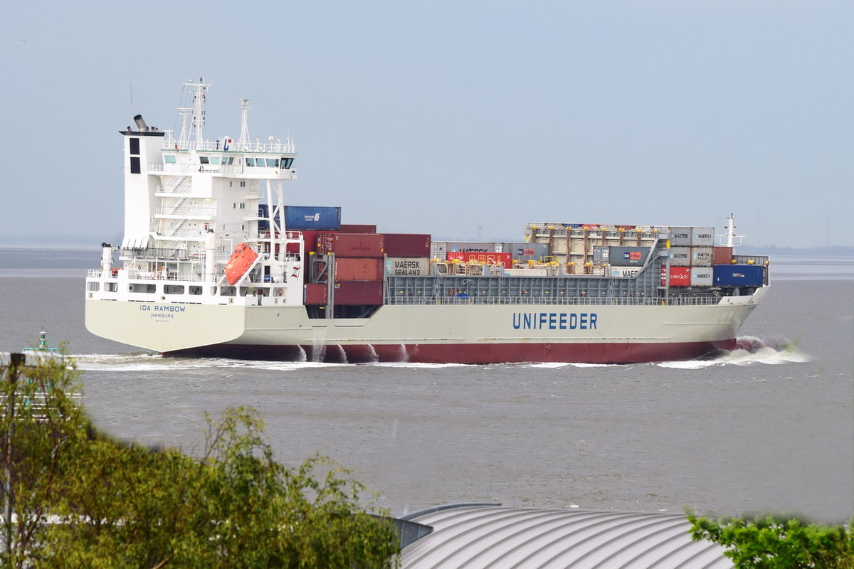 IDA RAMBOW , Feederschiff , IMO 9354478 , Baujahr 2007 , 149.14 x 22.74 m , 1008 TEU , Cuxhaven , 03.06.2020