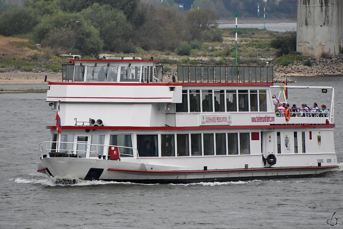 Im Bild das Fahrgastschiff GERHARD MERCATOR (ENI: 04029580). (Duisburg, August 2022)