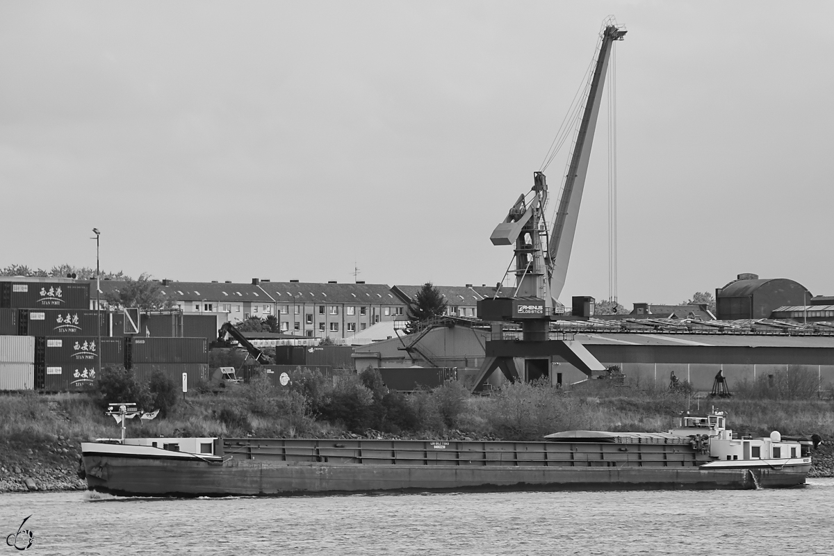 Im Bild das Gütermotorschiff ATLANTA (ENI: 04002230), welches im August 2022 auf dem Rhein bei Duisburg zu sehen war.