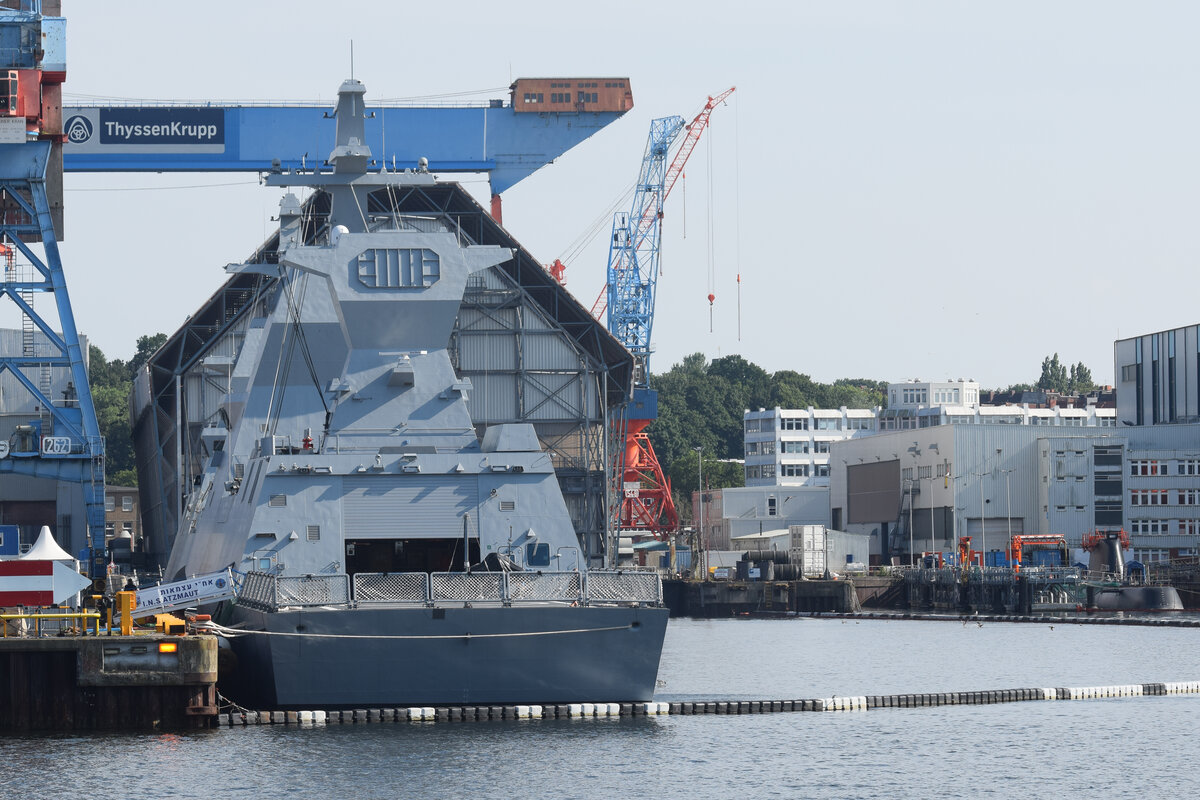 INS ATZMAUT am 24.07.2021 im Hafen von Kiel