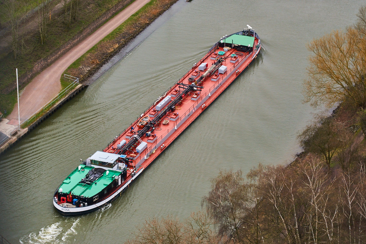 JARONA, 04028110

Rhein-Herne-Kanal, Oberhausen, Deutschland, 31.03.2016

Weitere Bilder hier: 
http://nowasell.com/index.php/fotografie/event/Binnenschiffe.html 