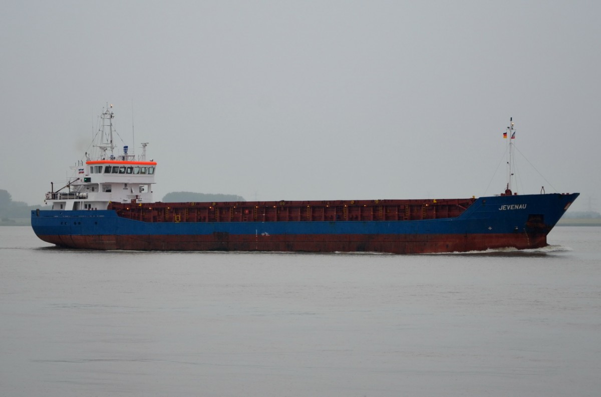JEVENAU , Stückgutschiff , IMO 9356866 , Baujahr 2007 , 88 x 13 m , 144 TEU  , Lühe 17.06.2015