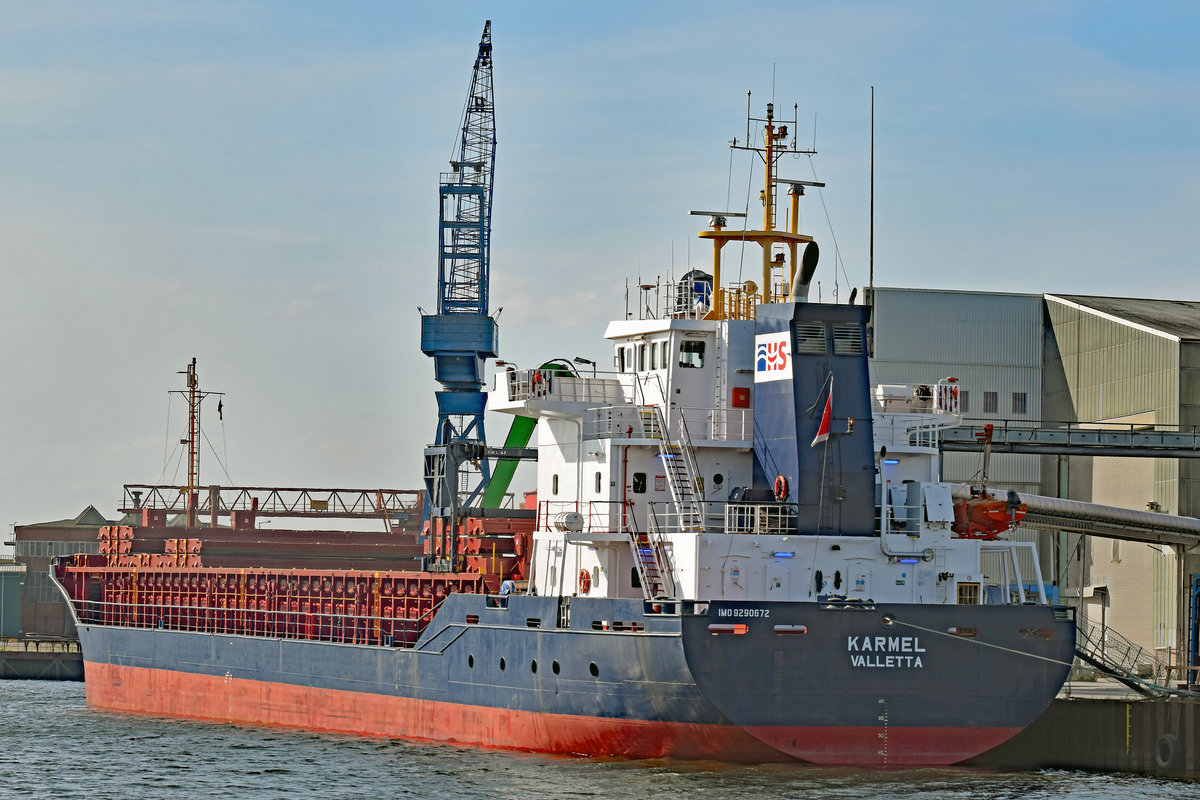 KARMEL (IMO 9290672) am 20.9.2018 im Hafen von Lübeck