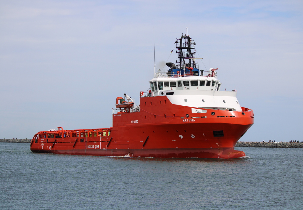 KATUN beim Einlaufen am 14.08.2021 in Warnemünde