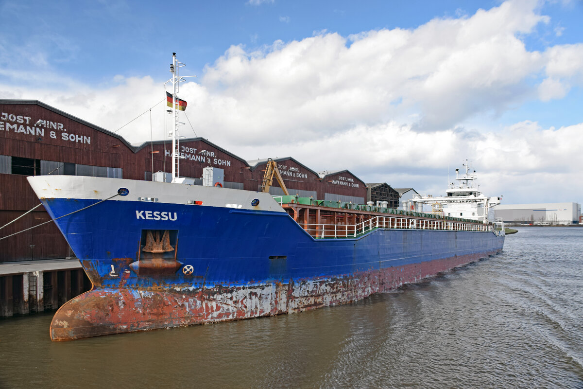 KESSU (IMO 9519808) am 09.04.2022 im Hafen von Lübeck