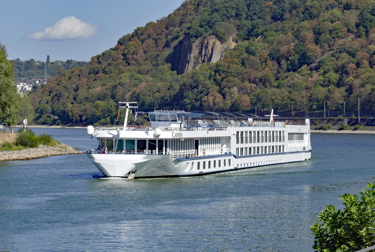 KFGS CARMEN bei der Einfahrt vom Rhein in die Mosel am Deutschen Eck Koblenz 12.09.2018