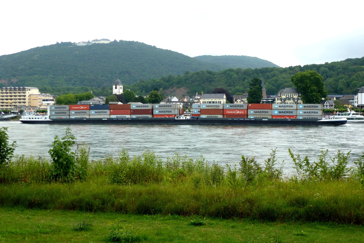 Koppelverband aus SGMS MILLENIUM und GSL MILLENIUM II auf dem Rhein bei Königswinter am 22.06.2020.

