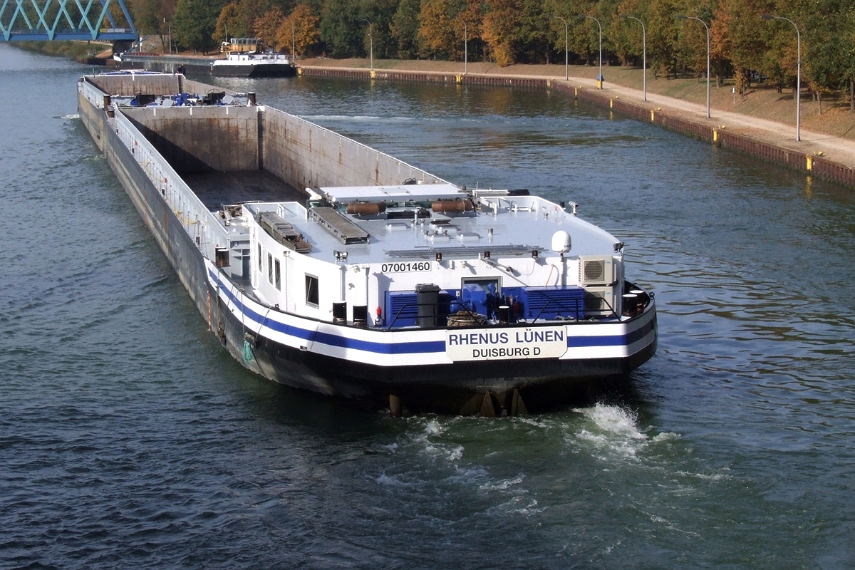 Koppelverband Rhenus Lünen (ENI:07001460) am 20.10.2018 auf dem WDK an der Schleuse Datteln bei Leerfahrt von Lünen DHK nach Rotterdam.