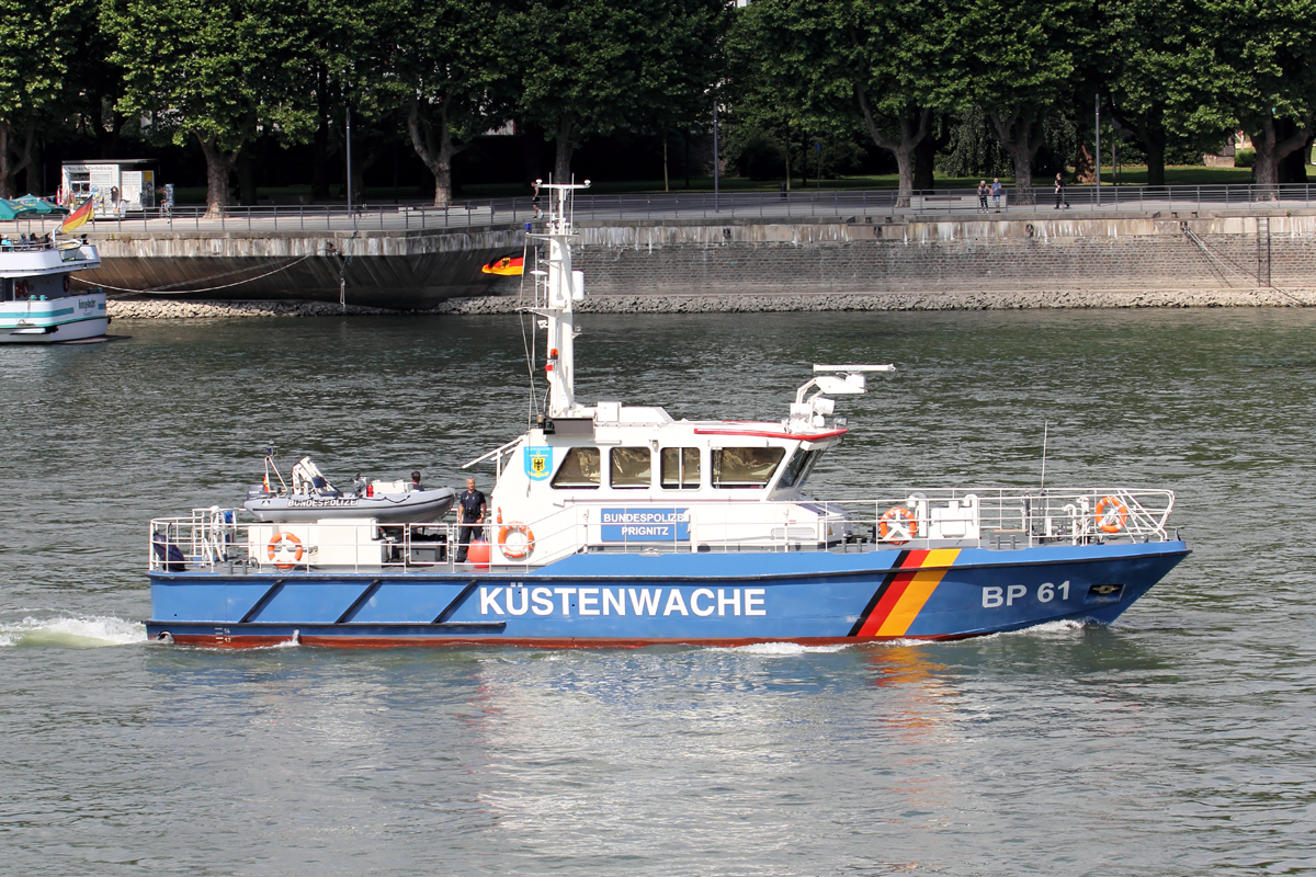 Küstenwache BP 61  PRIGNITZ  Rhein abwärts in Koblenz 4.7.2017