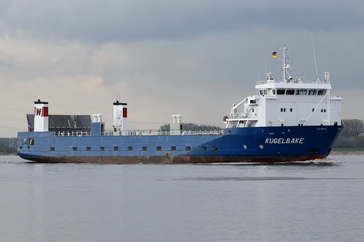 KUGELBAKE , Feederschiff , IMO 9510747 , Baujahr 2009 , 192 TEU  , 79 x 19m , 26.04.2016 Grünendeich