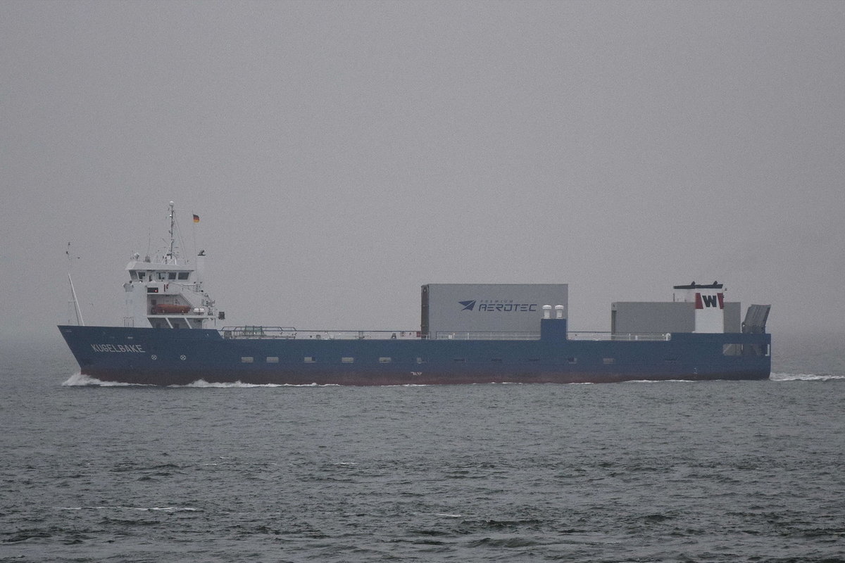 KUGELBAKE ,  Ro-Ro Cargo , IMO 9510747 , Baujahr 2009 , 79.3 × 18.7m , Alte Liebe Cuxhaven 05.11.2018