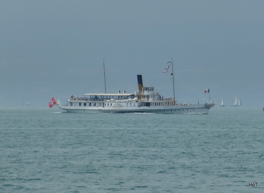 Lac Leman - Dampfschiff Vevey unterwegs kurz Vevey am 07.06.2015