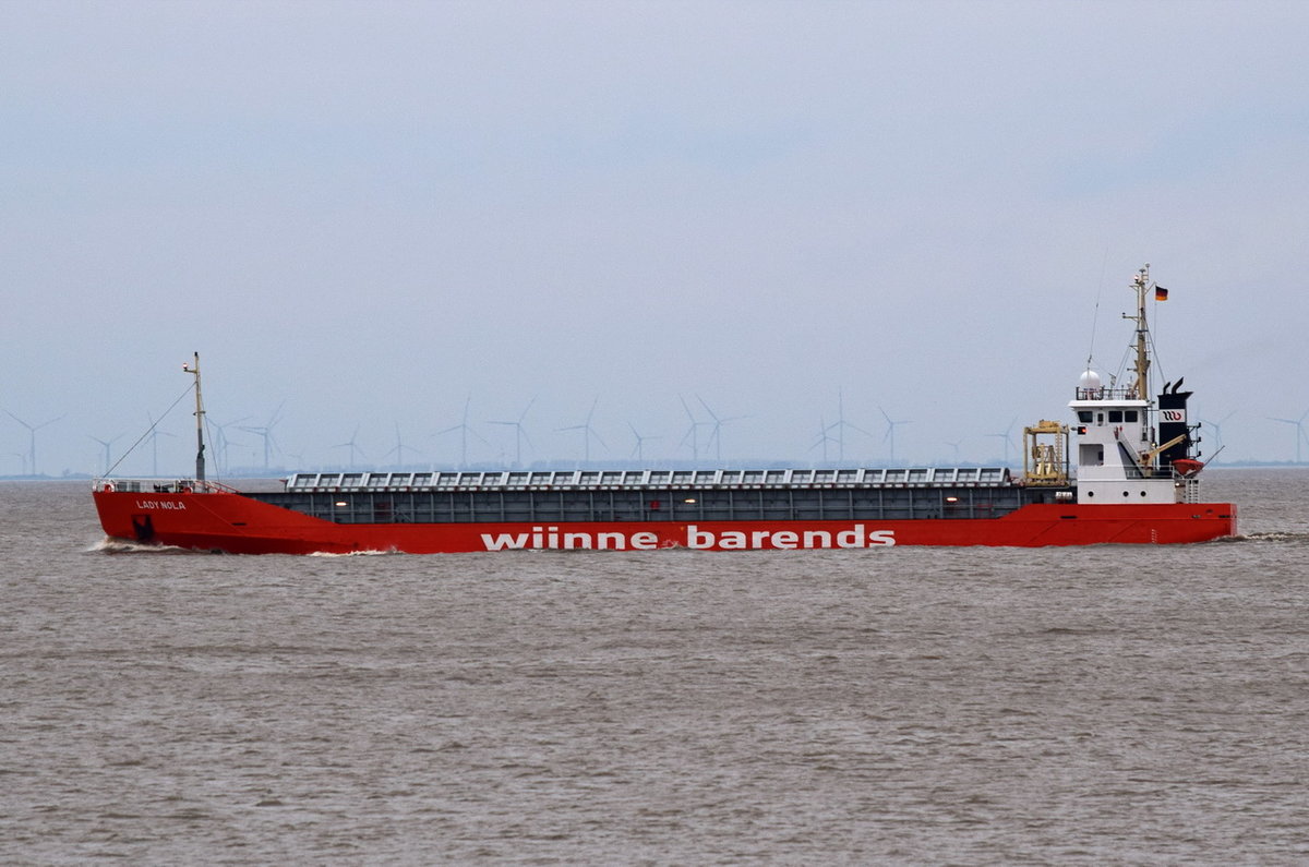 LADY NOLA , General Cargo , IMO 9243863 , Baujahr 2002 , 80 × 12.2m , 25.12.2017 Cuxhaven