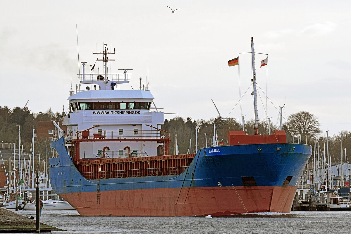 LAFJELL (IMO: 9213997) am 6.5.2021 in Lübeck-Travemünde