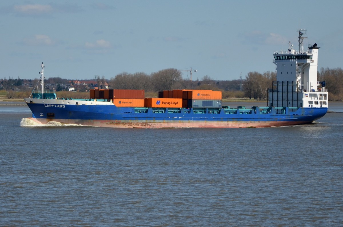 LAPPLAND  Feederschiff  IMO 9186388 , Baujahr  1998 , Lühe  06.04.2015 ,118 x 16m ,
TEU  658
