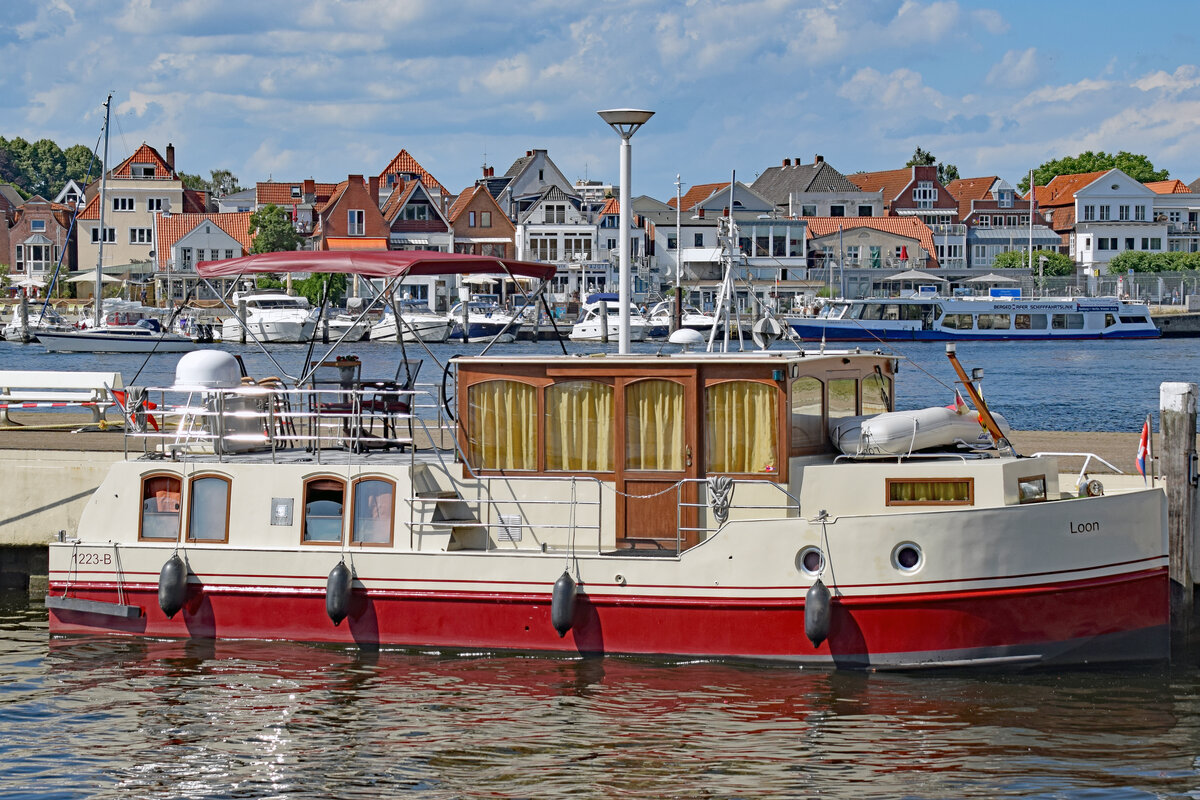 LOON (1223-B) am 7.7.2021 im Hafen von Lübeck-Travemünde