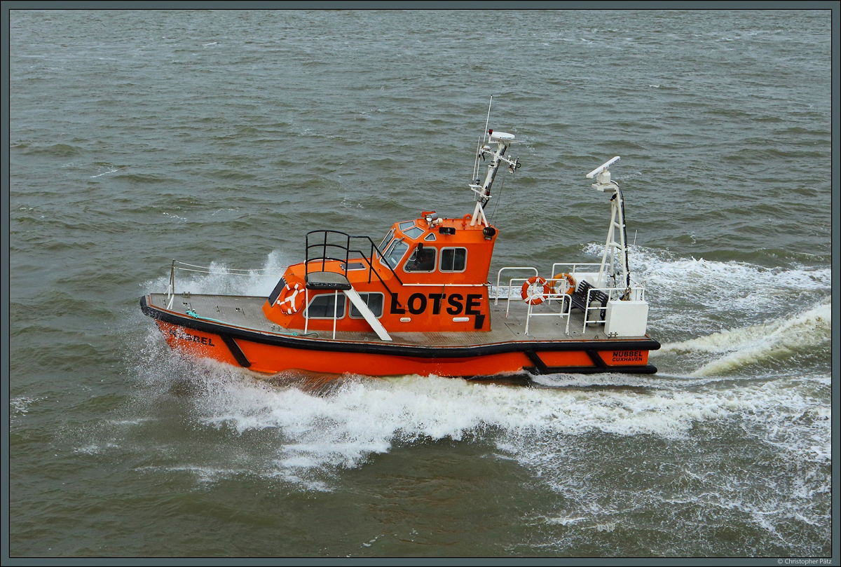 Lotsenboot  Nübbel  bei Cuxhaven. (12.04.2018)