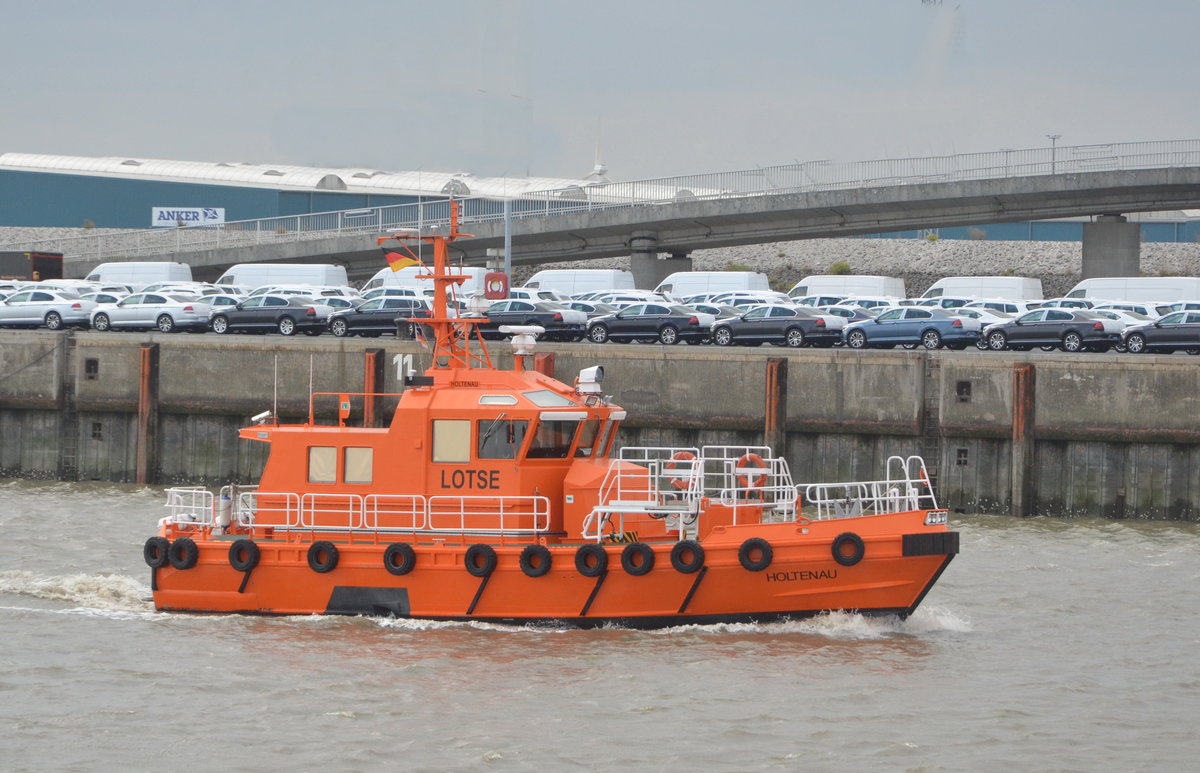 Lotsenversetzer  Holtenau im Hafen von Emden am 20.09.2018.