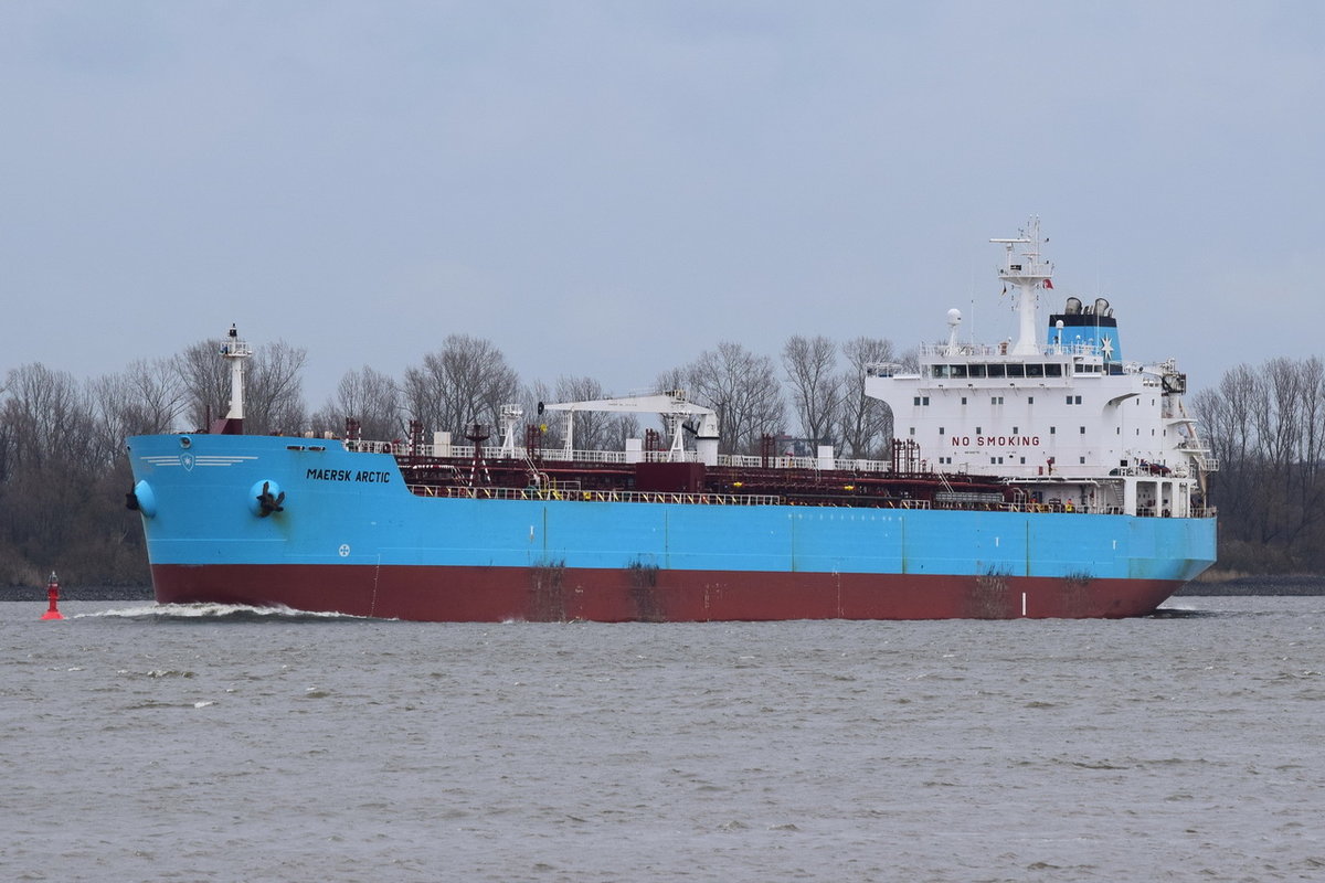 MAERSK ARCTIC , Tanker , IMO 9311751 , Baujahr 2006 , 182.55 × 27.62m , 12.03.2019 , Grünendeich