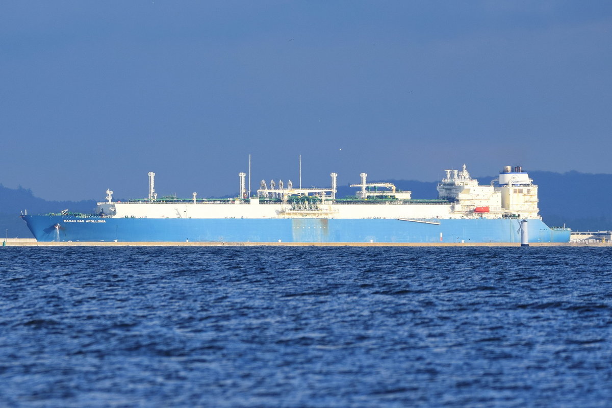 MARAN GAS APOLLONIA , LNG Tanker , IMO 9633422 , Baujahr 2014 ,  289 x 45.63 m , 26.02.2020 . Swinemünde 