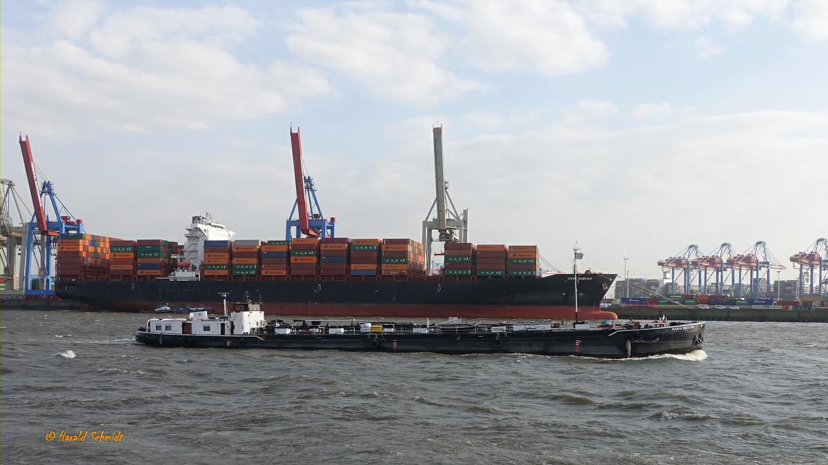 MARIA MASCOW (ENI 04024060) am 23.4.2019, Hamburg, Elbe Höhe Övelgönne / 
Ex-Name: FRIEDRICH BURMESTER /
TMS, Altöl- und Gefahrgutentsorger  / Tonnage: 845 t / Lüa 67 m, B 9,0 m, Tg 2,22 m / 1 Diesel, Deutz, 368 kW (500 PS) / gebaut 1963 bei Hitzler, Lauenburg / Eigner: Mascow Entsorgungsschifffahrt, Flagge: D, Heimathafen: Hamburg /
